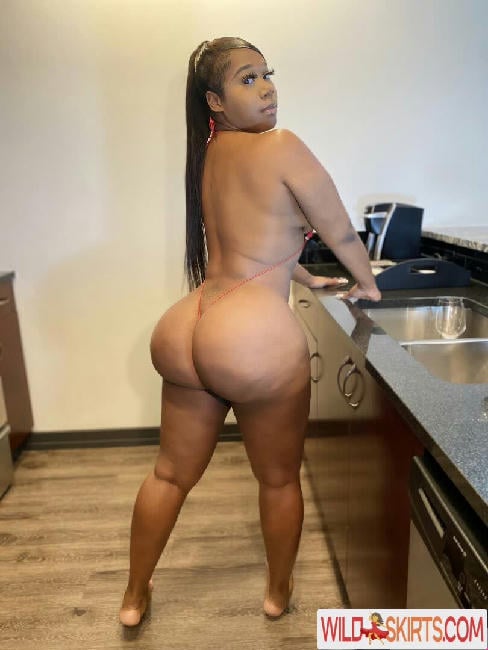 Karita Monique / bigbootykarita / karitasoofine nude OnlyFans, Instagram leaked photo #4