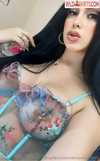 karlalebrunts / ali___quiinte / alisson5249 / alissonhot1995 / hilarybigx / xhorsecocktsx nude OnlyFans, Instagram leaked photo #27