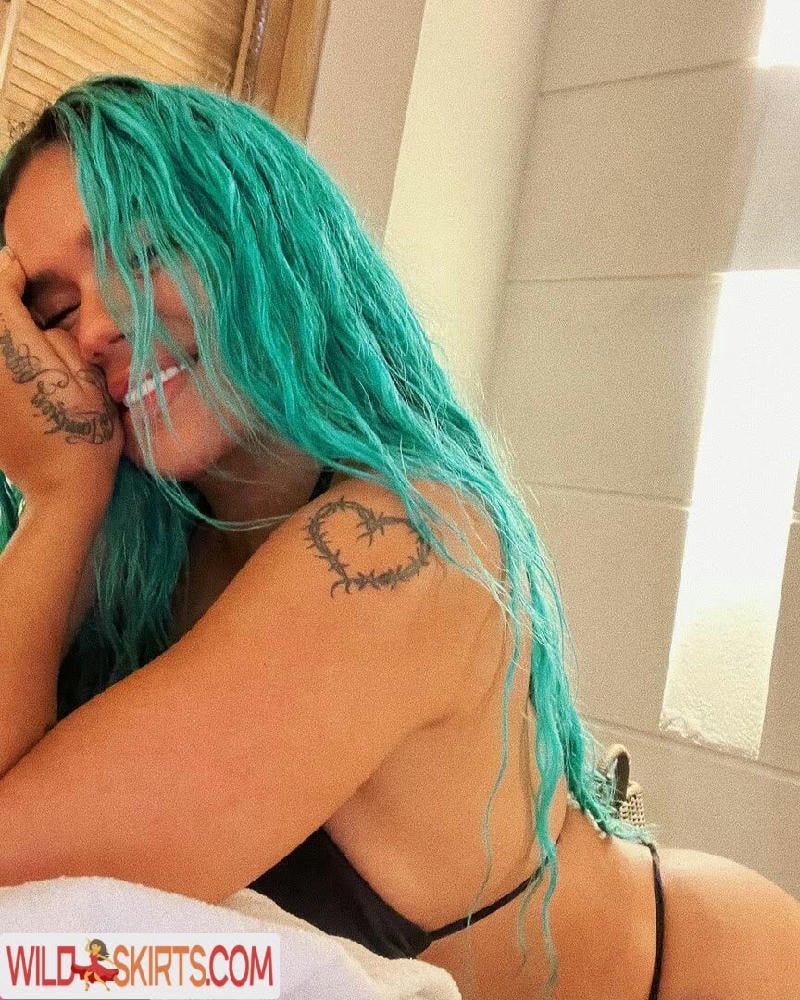 Karol G / karolg / karolgfriend nude OnlyFans, Instagram leaked photo #57