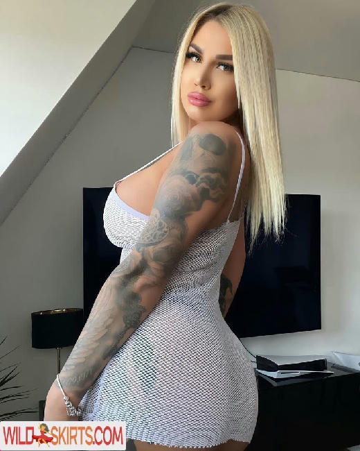 Kary Mel / KaryMel0 / karymel / yoursweet_kary nude OnlyFans, Instagram leaked photo #6