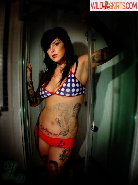 Kat Von D nude leaked photo #8