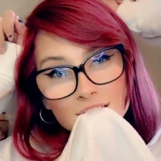 Kat Woods avatar