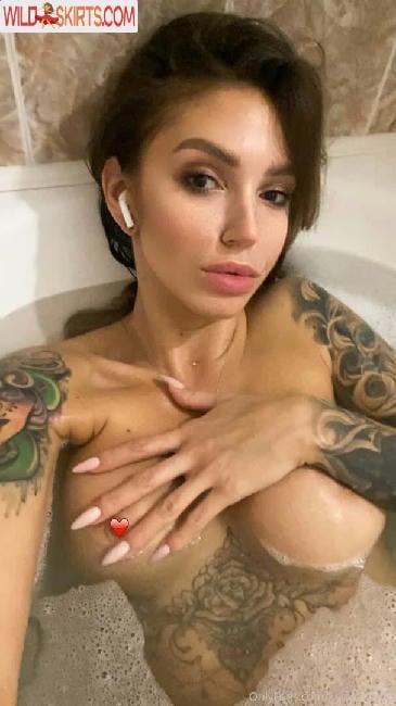 Kate Hazzard / AlterKate / kate.hazzard / katehazzard nude OnlyFans, Instagram leaked photo #59