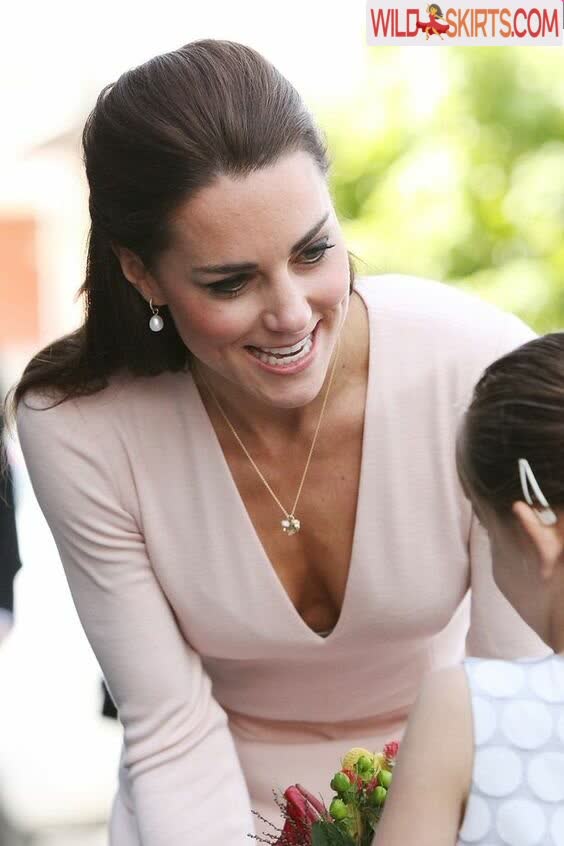 Kate Middleton nude leaked photo #10