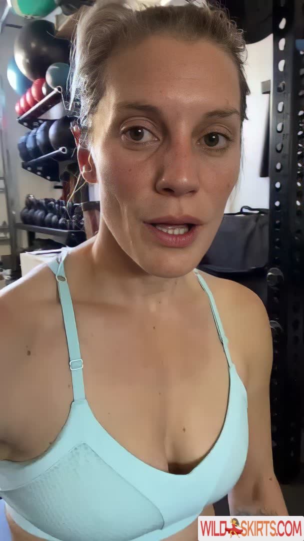 Katee Sackhoff / therealkateesackhoff nude Instagram leaked photo