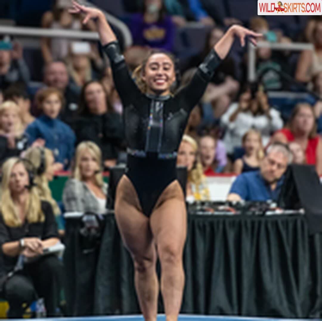 Katelyn Ohashi nude leaked photo #11