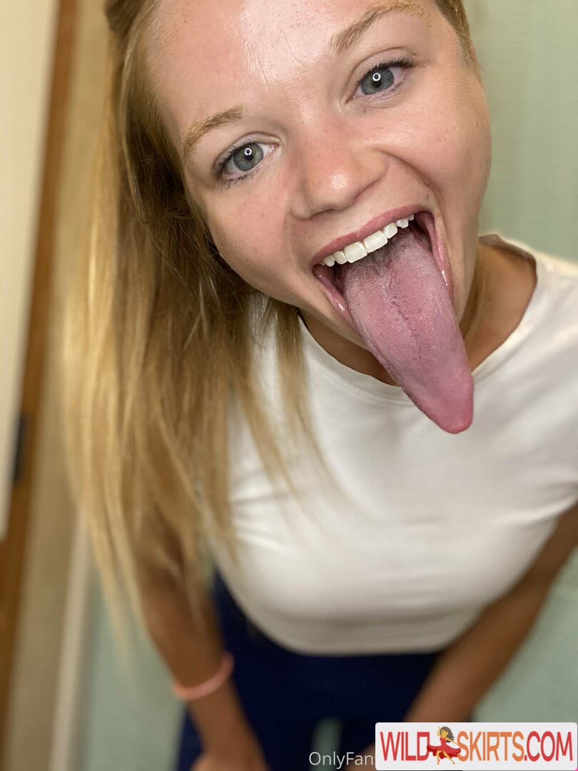 katelynlongtongue / katelynlongtongue / longtonguekate nude OnlyFans, Instagram leaked photo #5