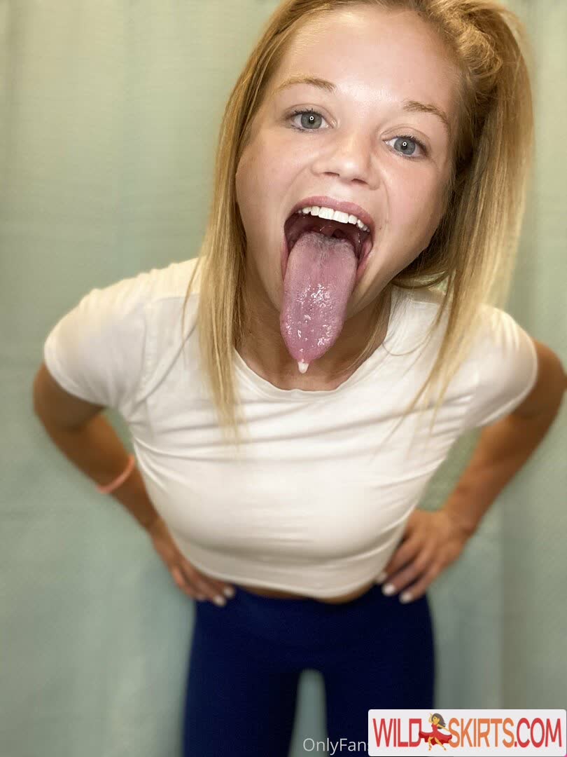 katelynlongtongue / katelynlongtongue / longtonguekate nude OnlyFans, Instagram leaked photo #4