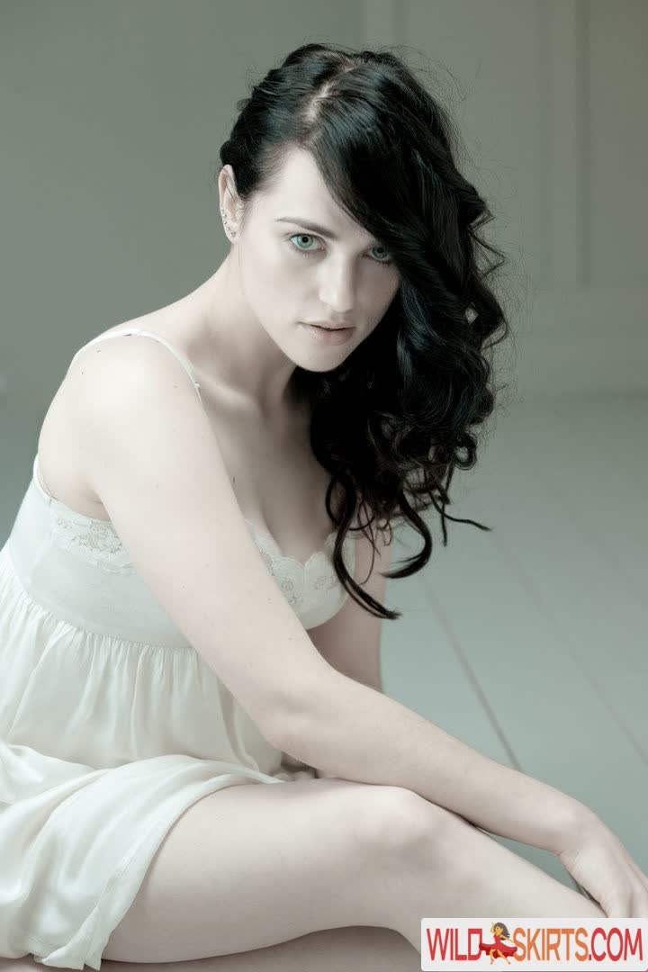 Katie McGrath nude leaked photo #98