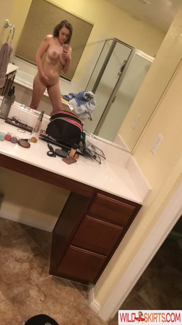 Katiepurrs nude leaked photo #108