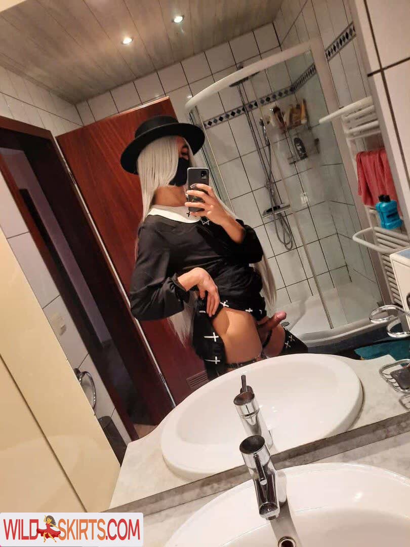 Katyusha Cosplay nude leaked photo #5