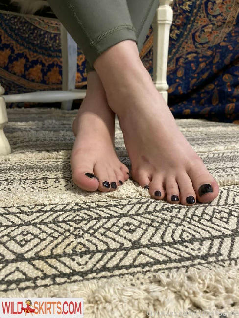 kayla.footsie / kayla.footsie / sixfoota nude OnlyFans, Instagram leaked photo #9