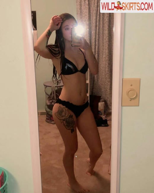 Kayla Wire / kinkylilred / micaelanicoleee / micaelawire nude OnlyFans, Instagram leaked photo #14