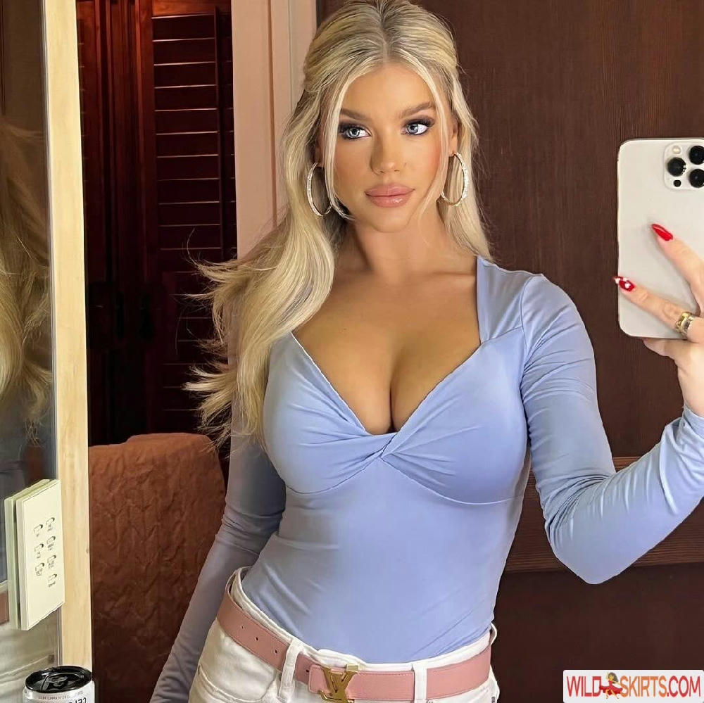 Kaylyn Slevin / kaylynslevin nude Instagram leaked photo #11