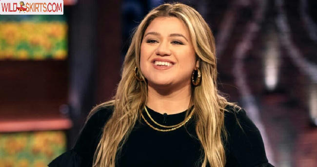 Kelly Clarkson / kellyclarkson nude Instagram leaked photo #1