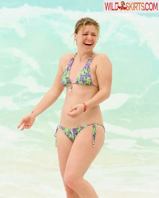 Kelly Clarkson / kellyclarkson nude Instagram leaked photo #23