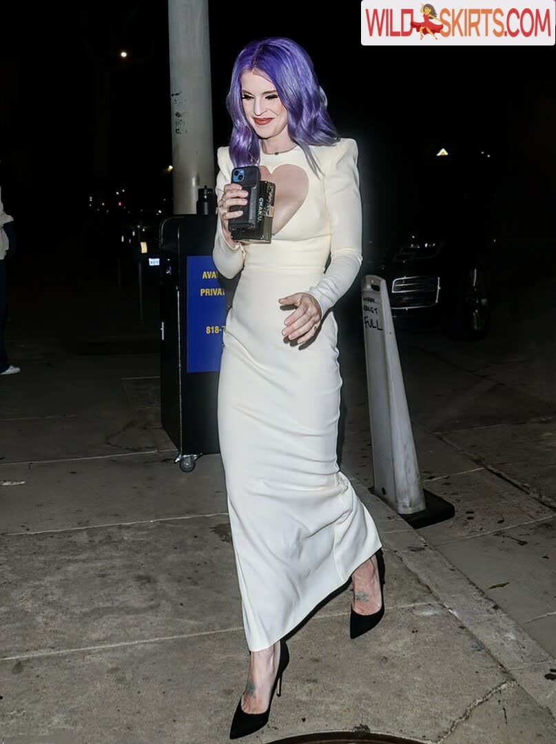 Kelly Osbourne nude leaked photo #21