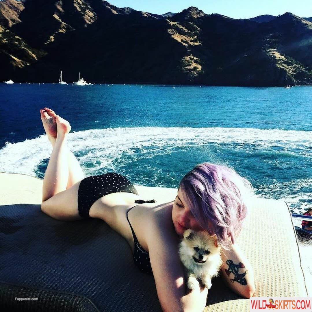 Kelly Osbourne / kellyosbourne nude Instagram leaked photo #1