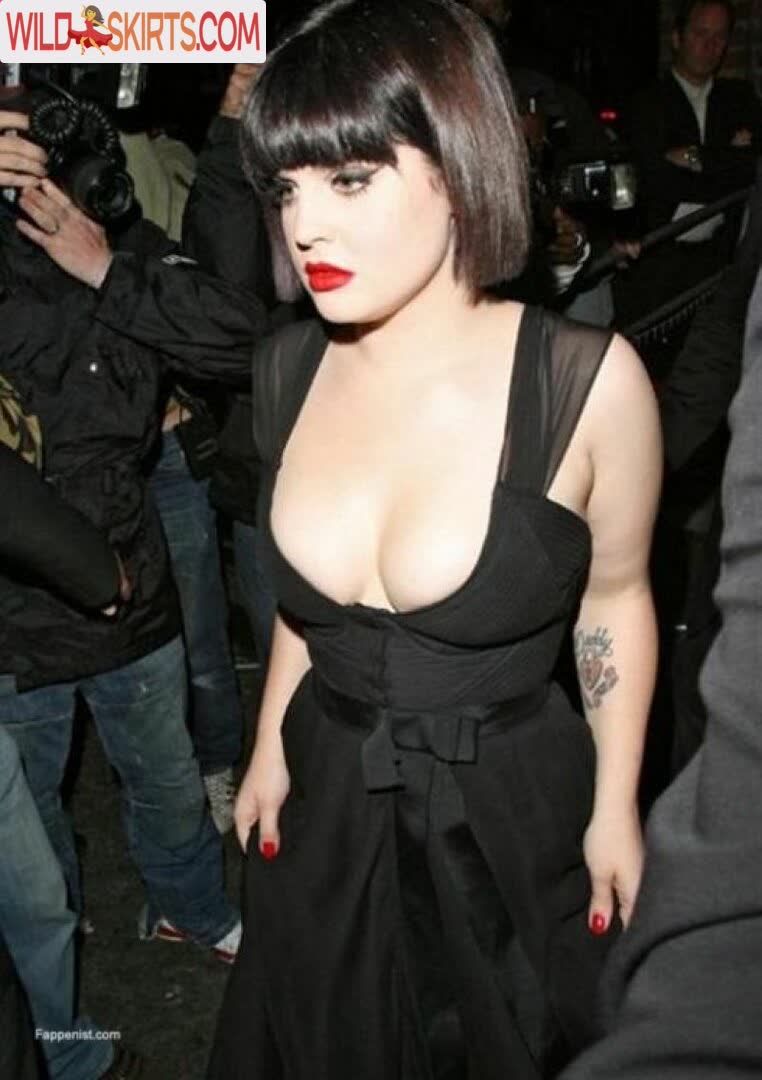 Kelly Osbourne nude leaked photo #4