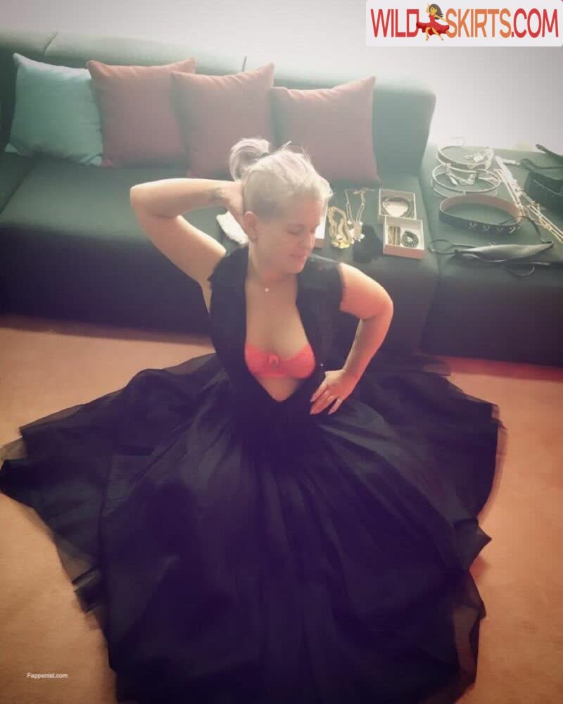 Kelly Osbourne / kellyosbourne nude Instagram leaked photo #7