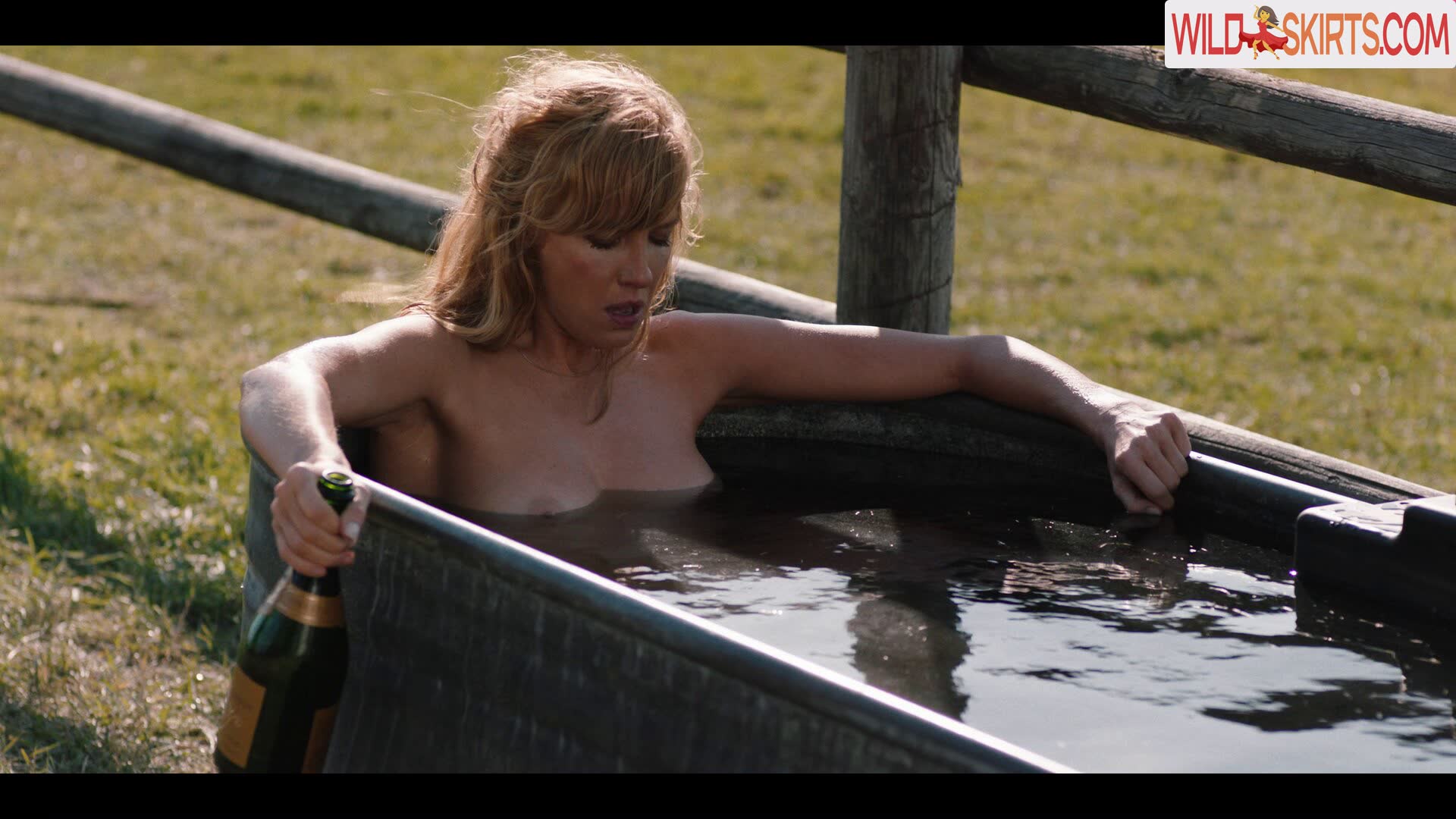 Kelly Reilly nude leaked photo #51