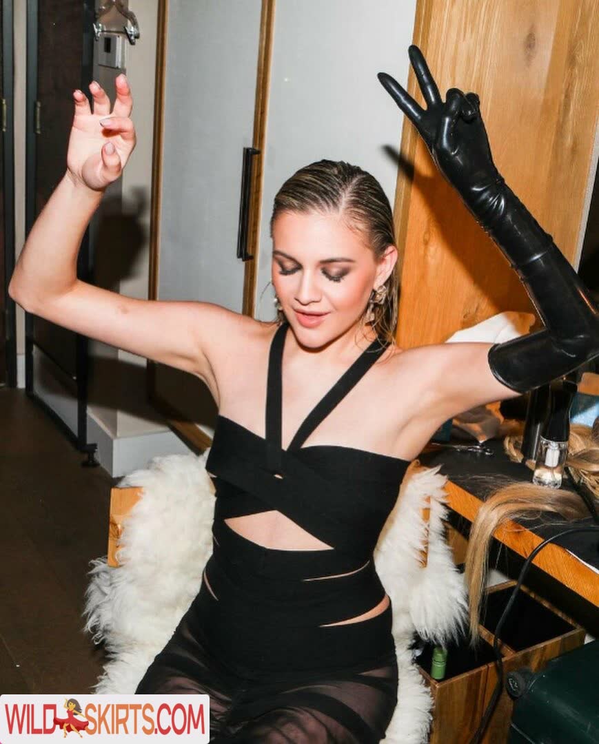 Kelsea Ballerini nude leaked photo #10