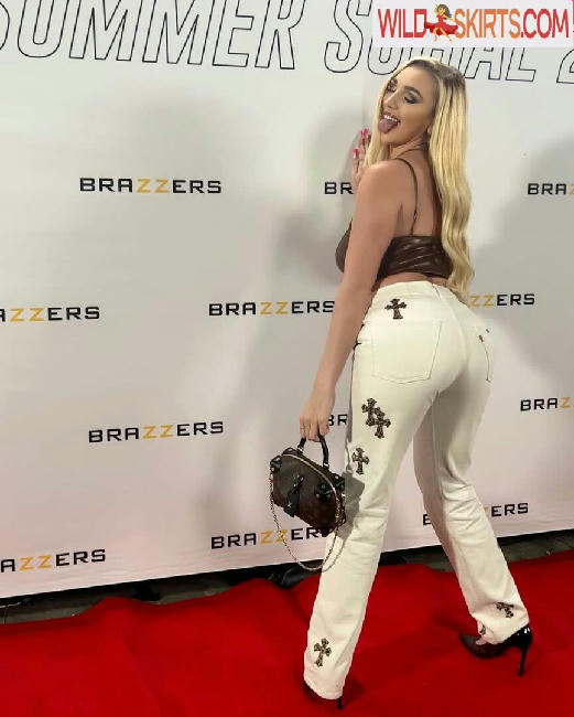 Kendra Sunderland / kslibrarygirl / therealkslibrarygirl nude OnlyFans, Instagram leaked photo #237