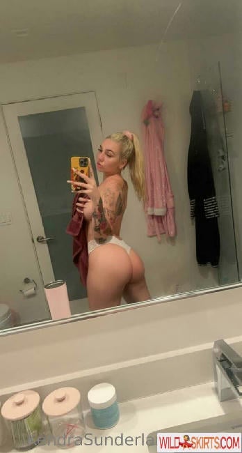 Kendra Sunderland / kslibrarygirl / therealkslibrarygirl nude OnlyFans, Instagram leaked photo #264