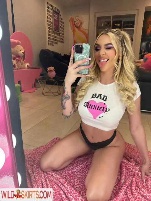 Kendra Sunderland / kslibrarygirl / therealkslibrarygirl nude OnlyFans, Instagram leaked photo #316