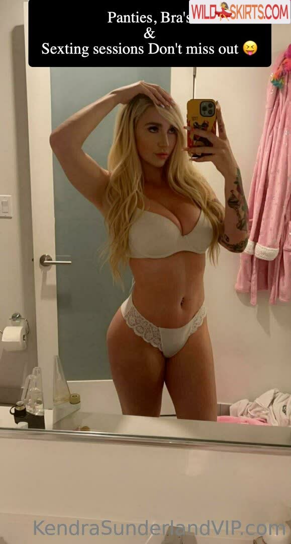 KendraSunderland nude leaked photo #74