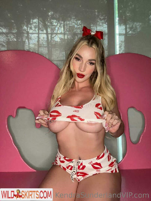 KendraSunderland / kendrasunderland / therealkslibrarygirl nude OnlyFans, Instagram leaked photo #46