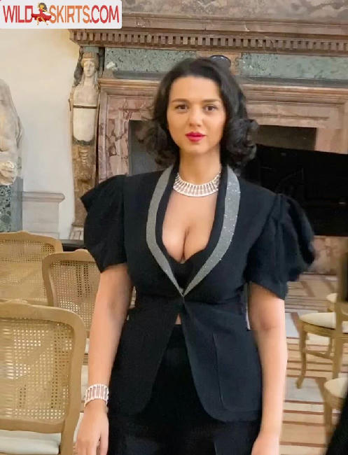 Khatia Buniatishvili / khatiabuniatishvili nude Instagram leaked photo #1