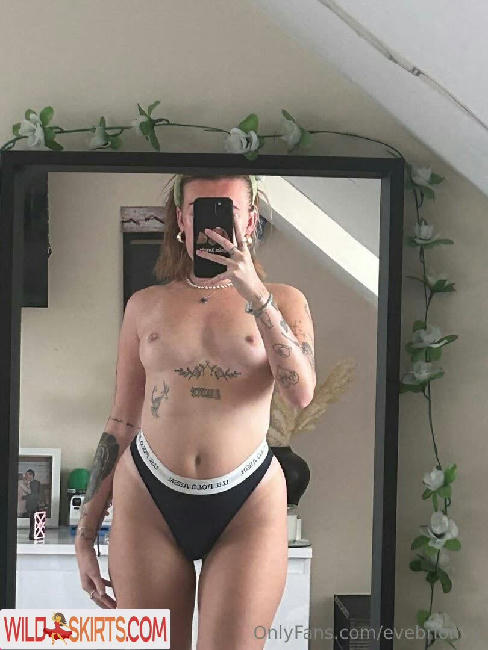 Kiaya Jodie / kiaya / kiaya.j nude OnlyFans, Instagram leaked photo #5