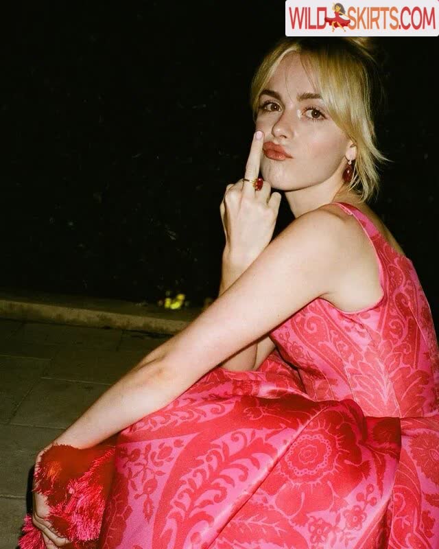 Kiernan Shipka / AdventuresSabrina / kiernanshipka nude Instagram leaked photo