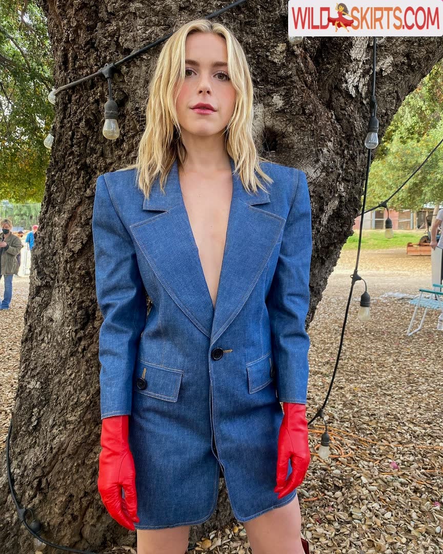 Kiernan Shipka / AdventuresSabrina / kiernanshipka nude Instagram leaked photo #3