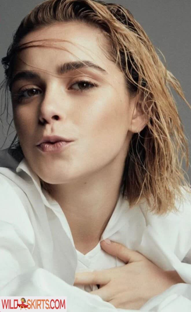 Kiernan Shipka nude leaked photo #941