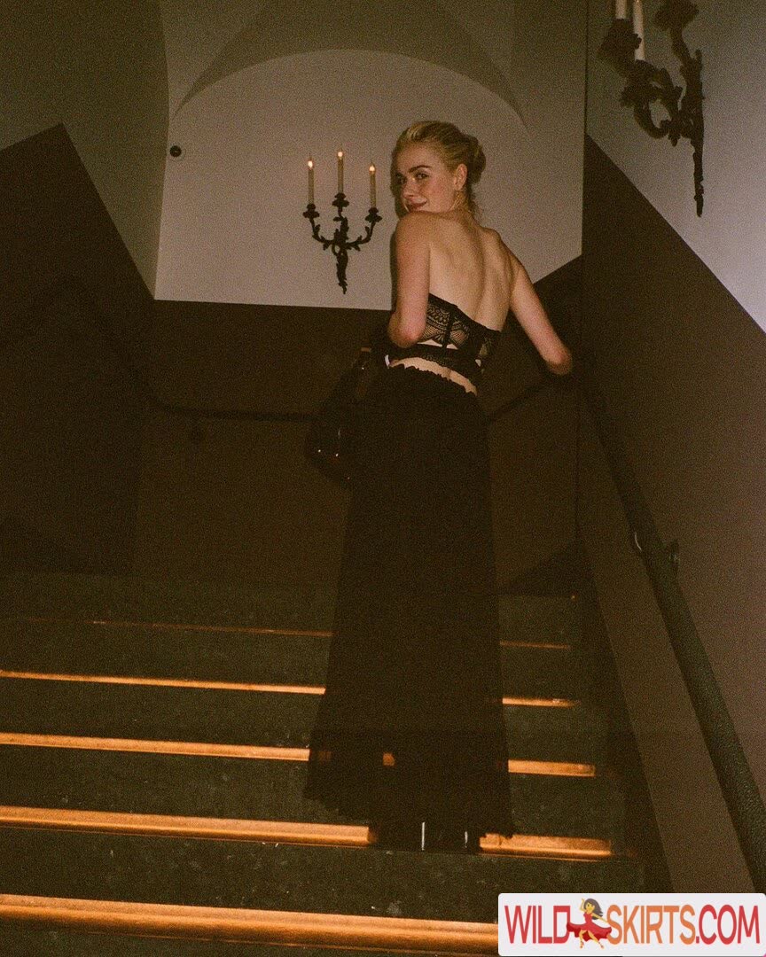 Kiernan Shipka / AdventuresSabrina / kiernanshipka nude Instagram leaked photo #6