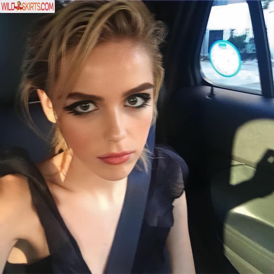 Kiernan Shipka / AdventuresSabrina / kiernanshipka nude Instagram leaked photo #8