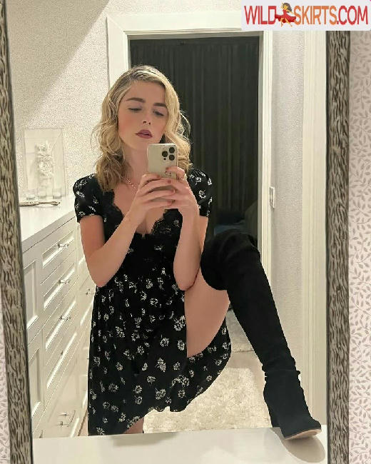 Kiernan Shipka / AdventuresSabrina / kiernanshipka nude Instagram leaked photo #882