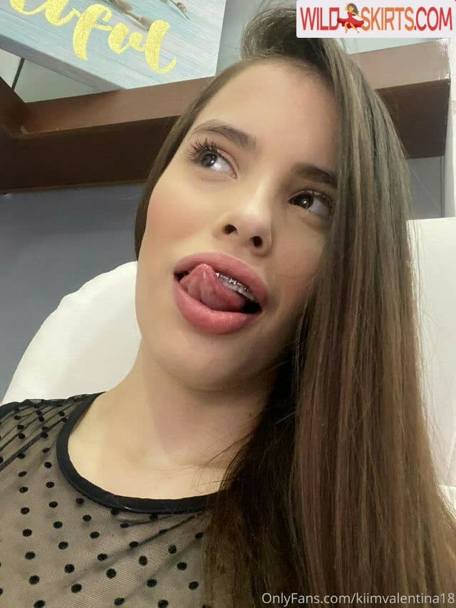 Kiimvalentina18 nude leaked photo #24