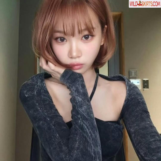 Kim Chaewon 김채원 [Le Sserafim] nude leaked photo #3