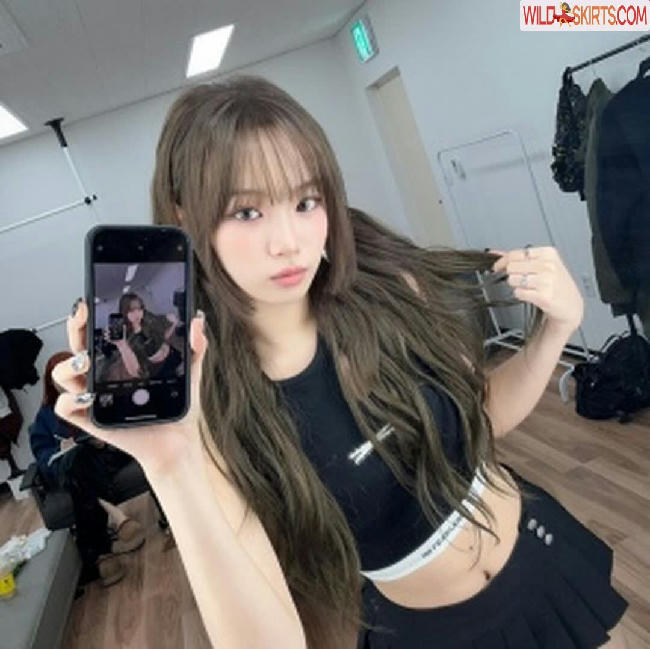 Kim Chaewon 김채원 [Le Sserafim] / Kim Chaewon 김채원 [Le Sserafim] / _chaechae_1 nude OnlyFans, Instagram leaked photo #5