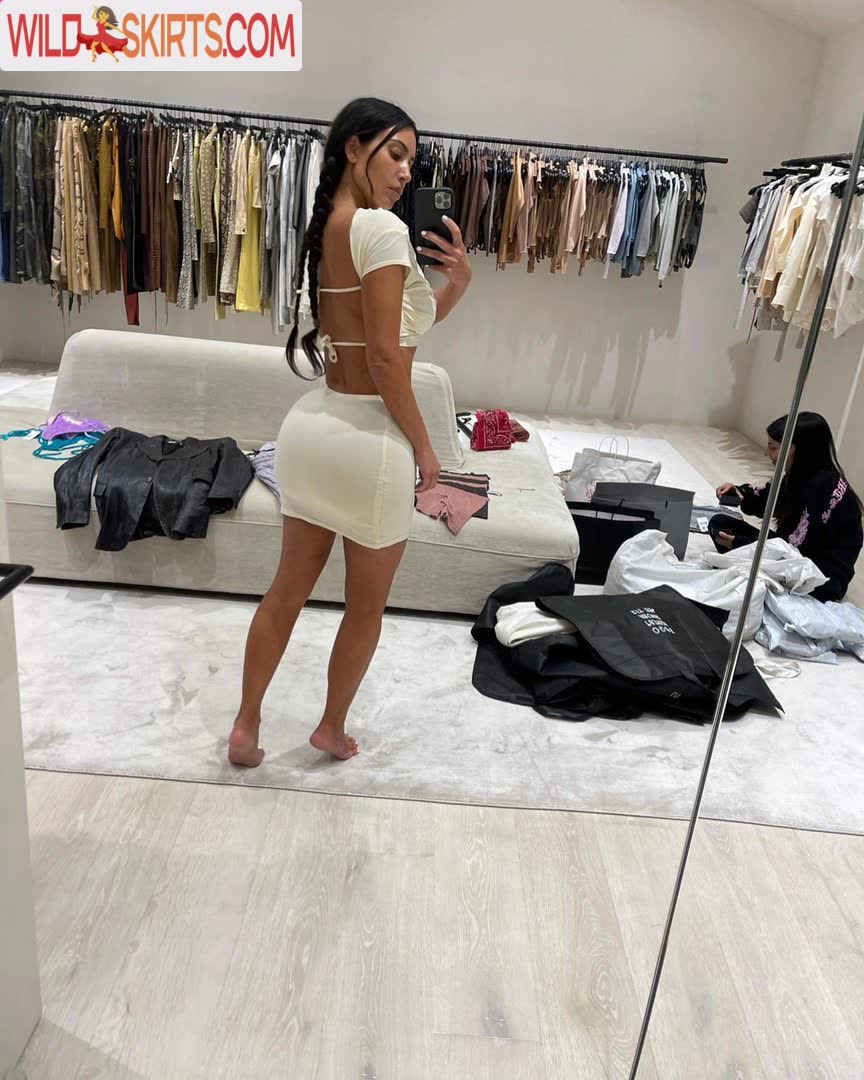 Kim Kardashian / kimkadarshian / kimkardashian nude OnlyFans, Instagram leaked photo #6