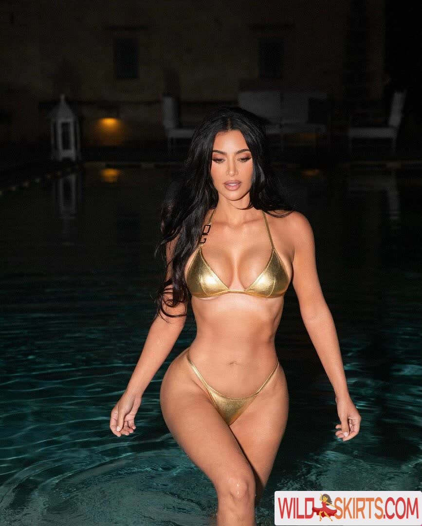 Kim Kardashian / kimkadarshian / kimkardashian nude OnlyFans, Instagram leaked photo #20