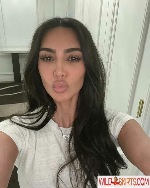 Kim Kardashian / kimkadarshian / kimkardashian nude OnlyFans, Instagram leaked photo #158