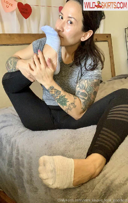 kim_kisses_foot_goddess / jenny_kimkwon / kim_kisses_foot_goddess nude OnlyFans, Instagram leaked photo #8