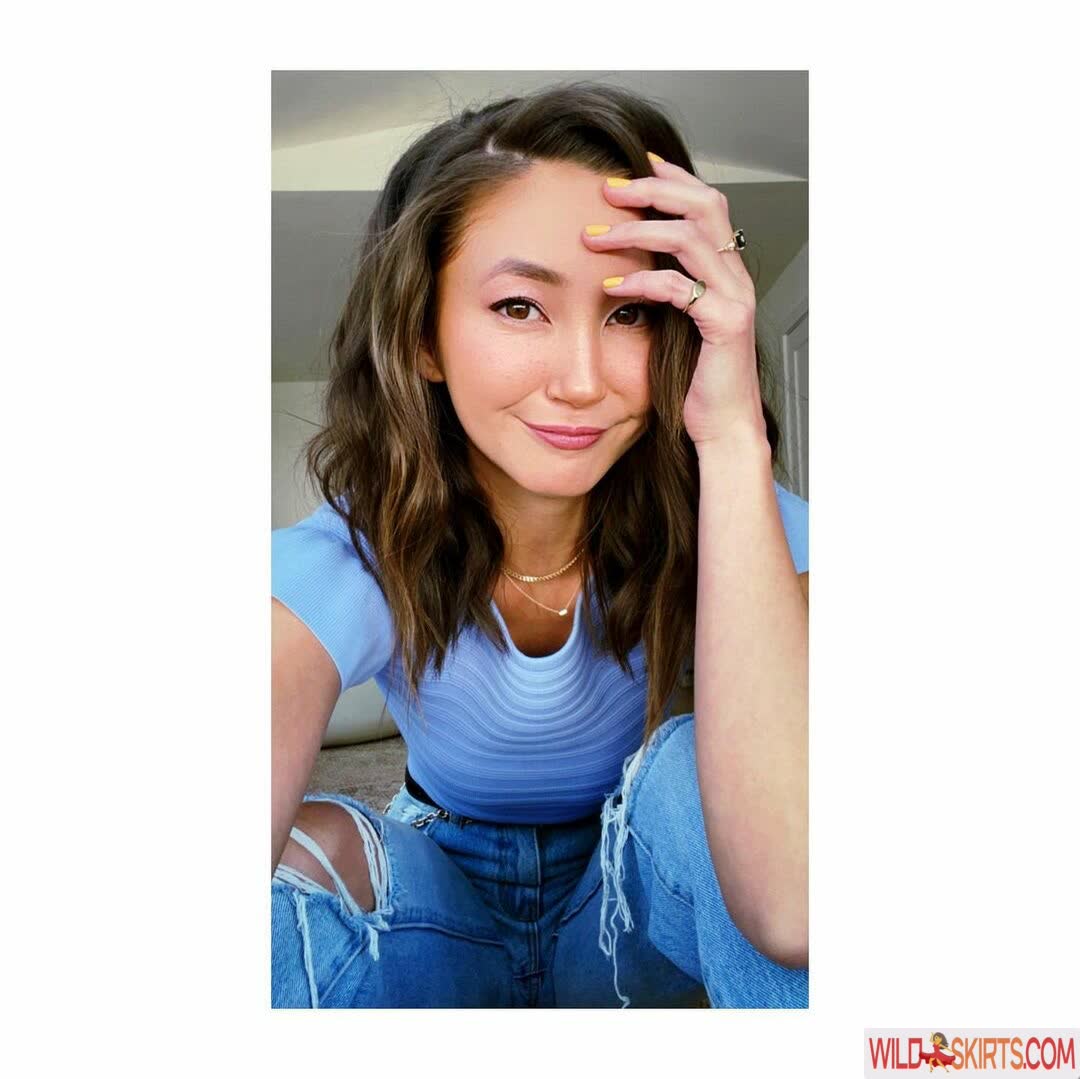 Kimiko Glenn / kimikoglenn nude Instagram leaked photo