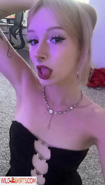 kinzixx / kinziixx / kinziroze / kinzixx nude OnlyFans, Instagram leaked photo #12