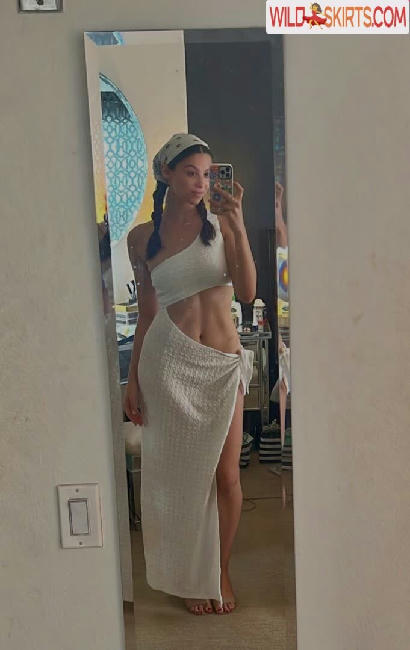 Kira Kosarin / kirakosarin nude Instagram leaked photo #338