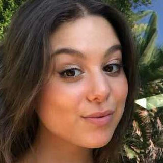 Kira Kosarin avatar